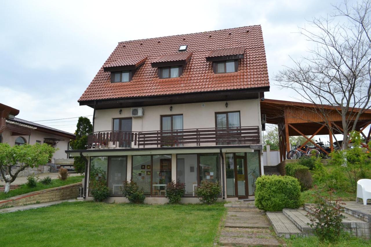 Villa Siret Sendreni Exterior foto